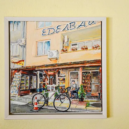 Edelvais Pensionat 2*