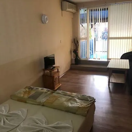 Pensionat Edelvais 2*