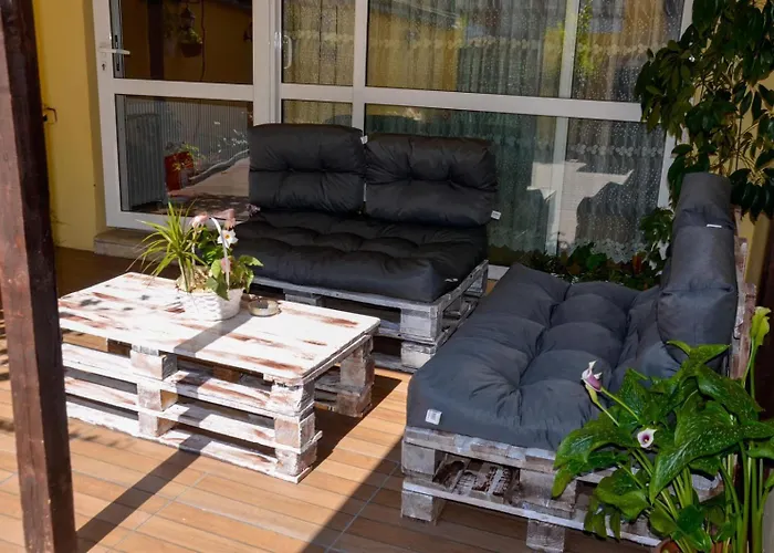 Casa de hóspedes Edelvais 2*